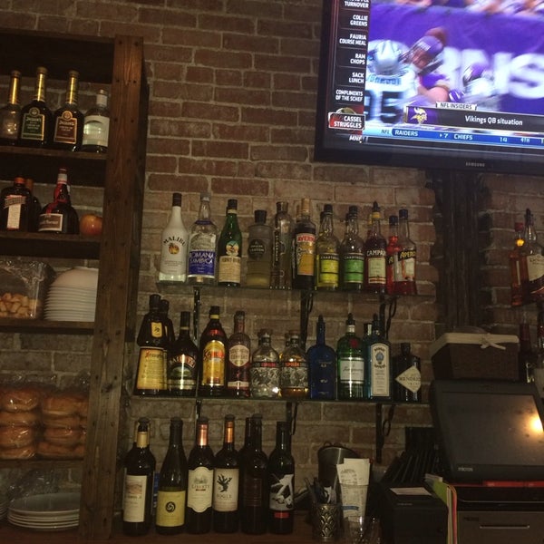 Photos at Benjamin's Western Avenue Burger Bar (Now Closed) - North Side - Pitts