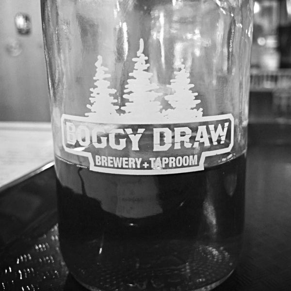 Foto tirada no(a) Boggy Draw Brewery por Scotty em 10/16/2016
