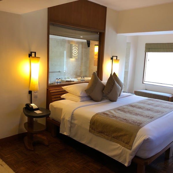 стандарты комнат в swissotel. 5* в нуса дуа. гостиница сша. Grand room. отель the chedi al bait.