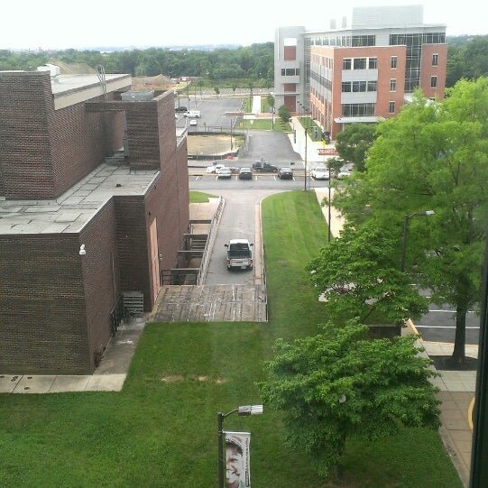 Foto diambil di Coppin State University oleh King👑💵 pada 6/17/2013
