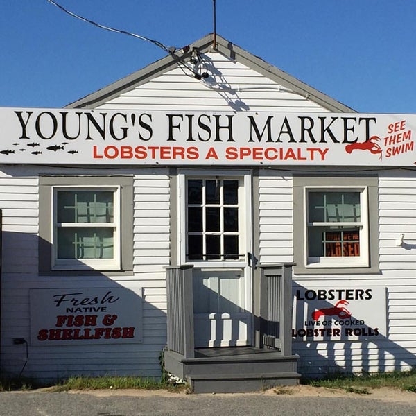 Young's Fish Market Seafood Restaurant in Orleans