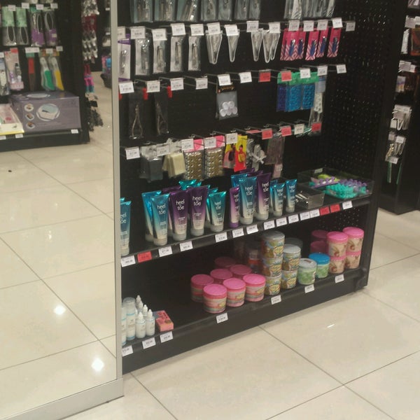 Sally Beauty Supply - 4 tips