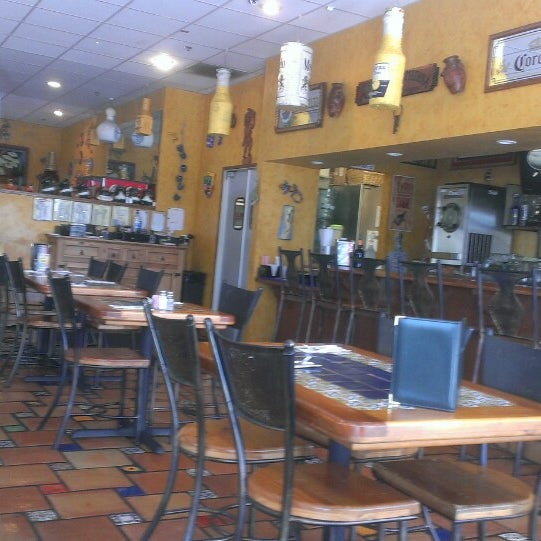 4/3/2014 tarihinde Jonathan L.ziyaretçi tarafından Cocina Medina mexican restaurant'de çekilen fotoğraf