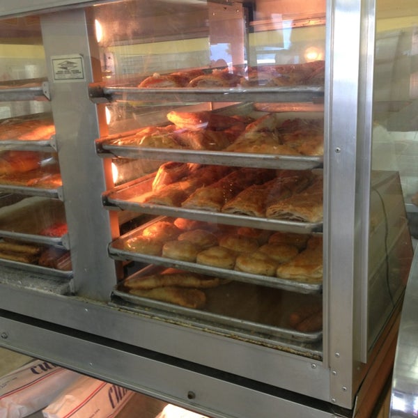 Portofino Bakery Bakery in Miami