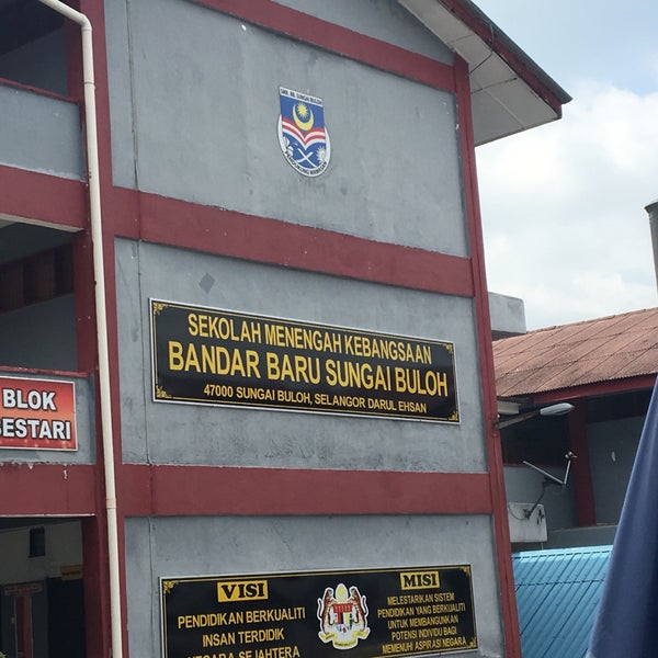 S M K Bandar Baru Sg Buloh High School