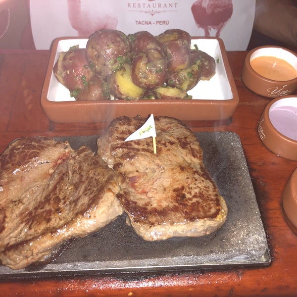 Uros Restaurant 49 tips