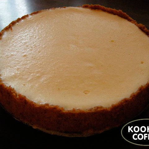 Теперь мы готовим для вас вкуснейший, домашний чизкейк! Все пробовать! #kookishcoffee