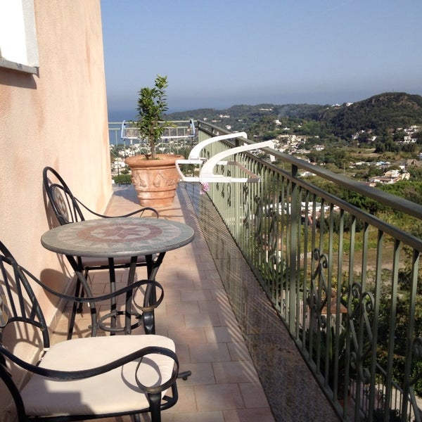 Perfect hotel for getting know Ischia! Location is good, rooms have brilliant scenic views over Forio bay and there is a swimming pool! Family hotel, owners are really helpful and super-friendly.