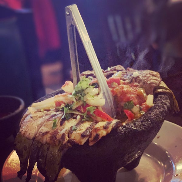 Foto tirada no(a) Mexi-Go Restaurant por Johnathan T. em 4/22/2019