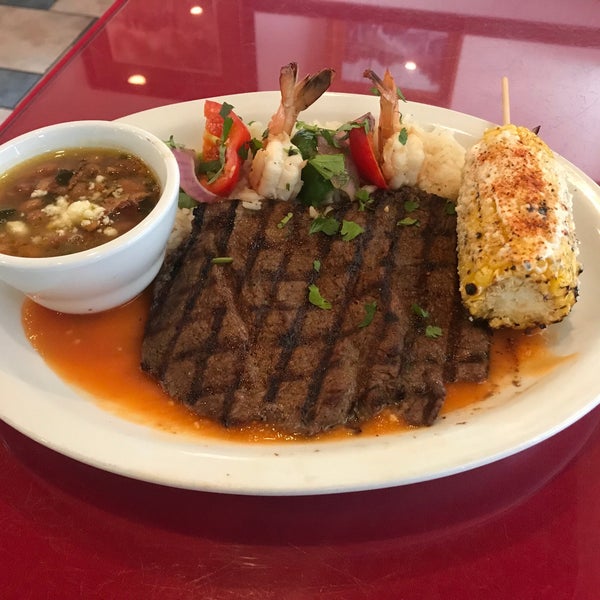 Foto diambil di Mexi-Go Restaurant oleh Johnathan T. pada 1/26/2019