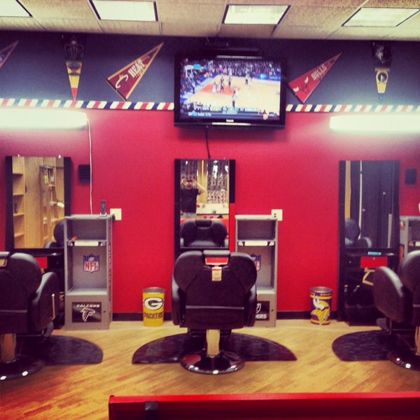Elite Sports Hair Salon in Eau Claire
