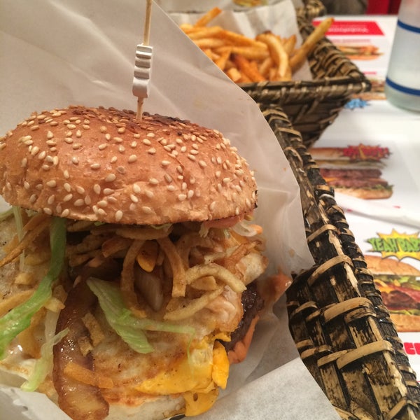 Photo taken at Egg &amp; Burger by Kerem C. on 4/25/2015