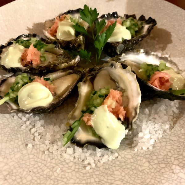 Foto scattata a Wheelers Oyster Farm &amp; Seafood Restaurant da RolyseeRolydo C. il 9/12/2020