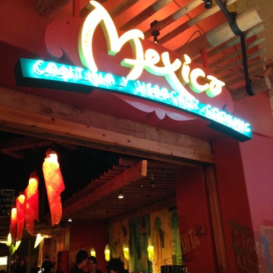 Mexico cantina. Мичелада бар маросейка. Кантина в мексике. Мексиканское заведение. Mexico cantina.