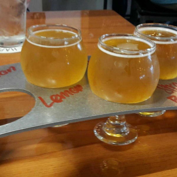 Photo taken at Happy Basset Brewing Company by Mical B. on 7/11/2018