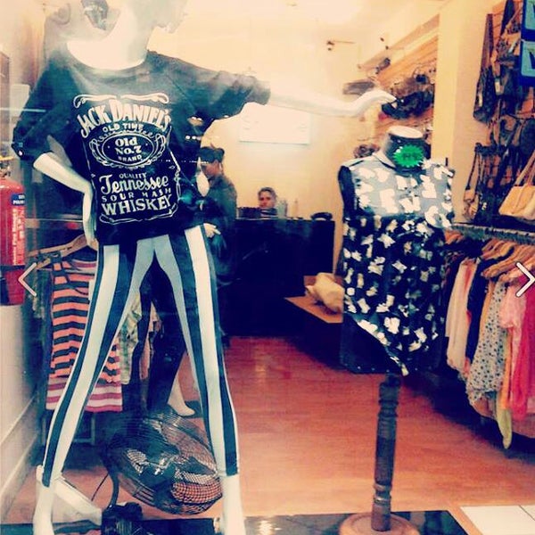 Sky Blue - Boutique - Boutique in San 