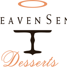 12/6/2013 tarihinde Heaven Sent Dessertsziyaretçi tarafından Heaven Sent Desserts'de çekilen fotoğraf