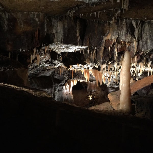 Foto tirada no(a) Ohio Caverns por Natalie D. em 2/8/2016