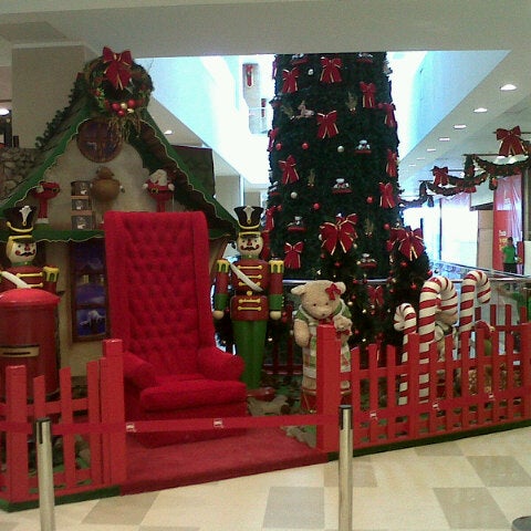 Foto scattata a Mall Portal Centro da Enrique S. il 10/29/2012