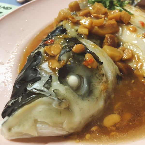 成记 Steamed Fish Head In Hot Sauce Chinatown 335 Smith St 02190