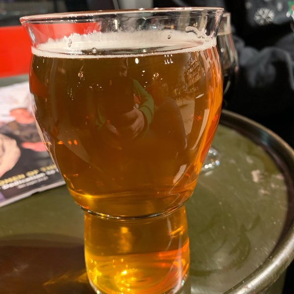 Снимок сделан в Reformation Brewery (Canton) пользователем Kristy K. 12/21/2019