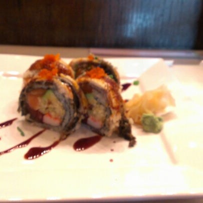 Foto diambil di Bonjung Japanese Restaurant oleh Linda A. pada 1/25/2013