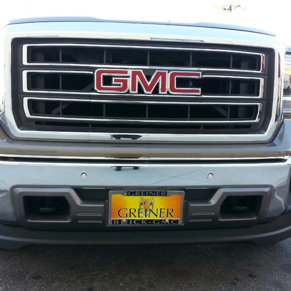 1/2/2014にColeen L.がGreiner Buick GMC Dealerで撮った写真