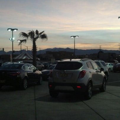 1/30/2013にColeen L.がGreiner Buick GMC Dealerで撮った写真