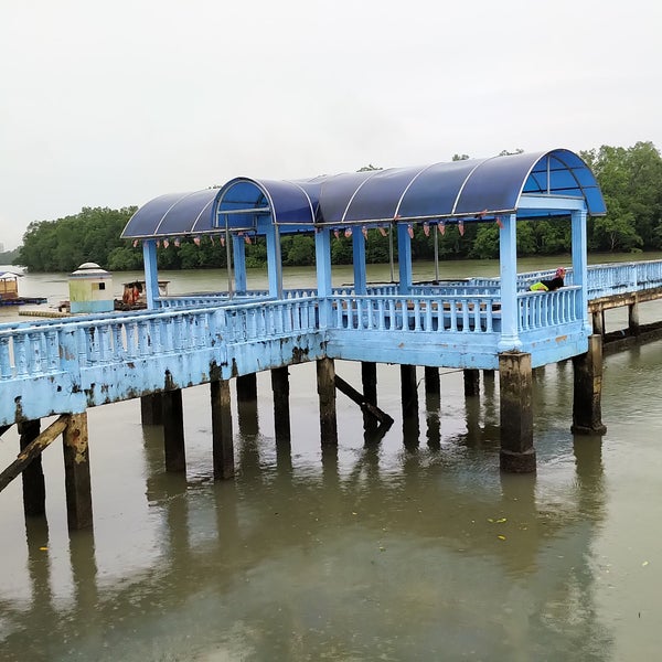 Asam Pedas Kampung Sungai Melayu  Gelang Patah, Johor