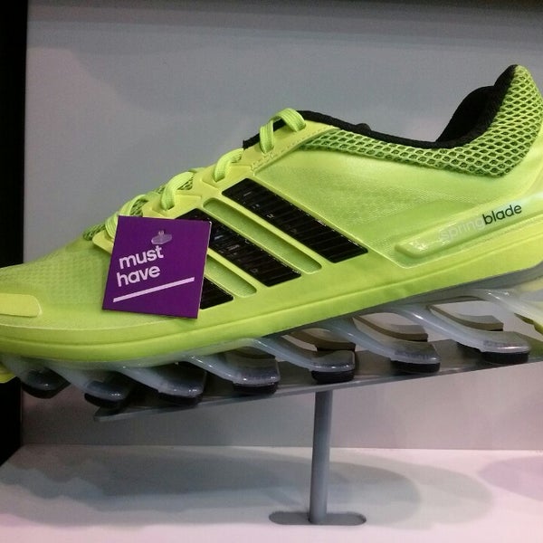 Adidas Store - 4 tips