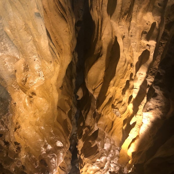 Foto tirada no(a) Mark Twain Cave por Kate B. em 6/23/2022