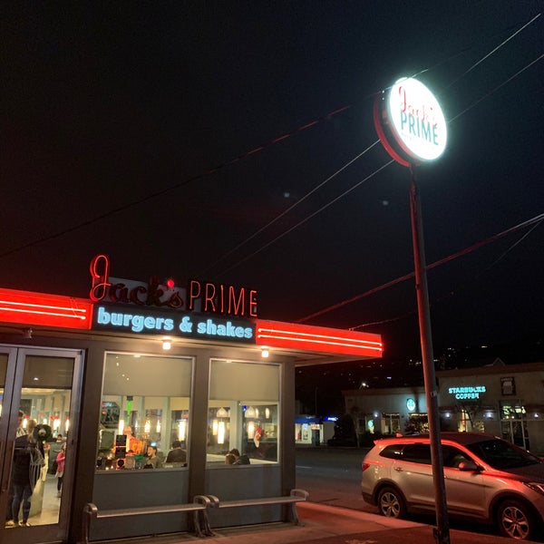 Photo taken at Jack&#39;s Prime Burgers &amp; Shakes by Peter W. on 12/10/2019