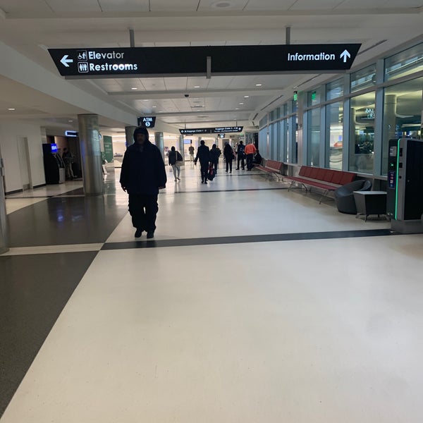 Photo taken at Birmingham-Shuttlesworth International Airport (BHM) by Chris D. on 2/20/2020