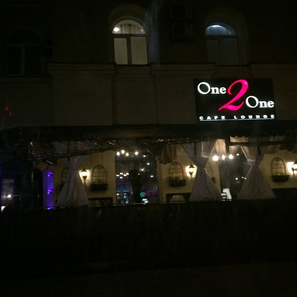 Photo taken at One 2 One Lounge &amp; Restaurant by Alex007 🇺🇦🇪🇸🇮🇪🇹🇷🇭🇺🇵🇱🇩🇪🇨🇿🇮🇸🇨🇳🇬🇧🏴󠁧󠁢󠁳󠁣󠁴󠁿 on 5/9/2018