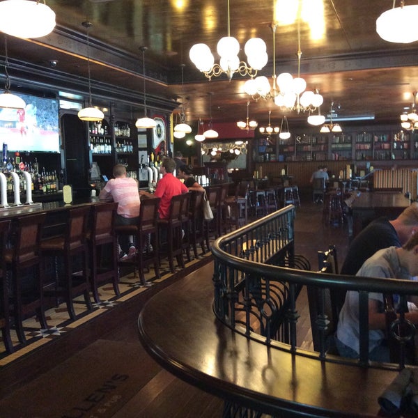 Photo taken at Katie Mullen&#39;s Irish Pub by Pedro M. on 9/8/2015