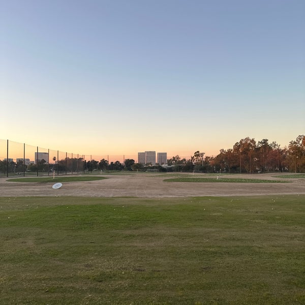 Foto diambil di Rancho San Joaquin Golf Course oleh Allen C. pada 11/16/2022