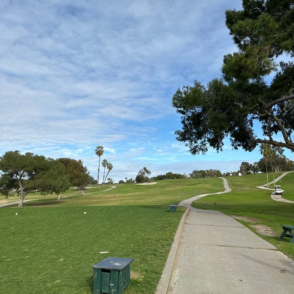 Foto tomada en Rancho San Joaquin Golf Course  por Allen C. el 1/8/2023