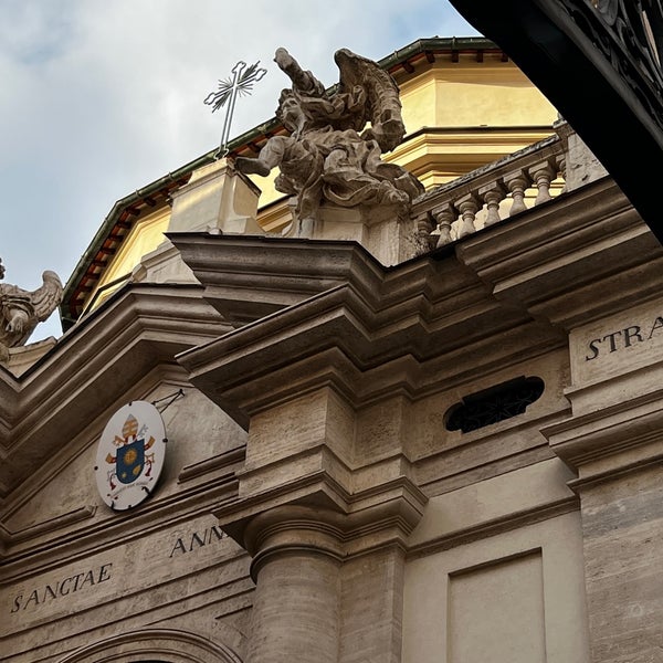 Porta Angelica - Monument in Rome