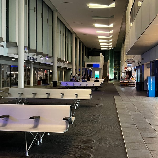 ny-waterway-ferry-terminal-midtown-marine-terminal-in-hell-s-kitchen