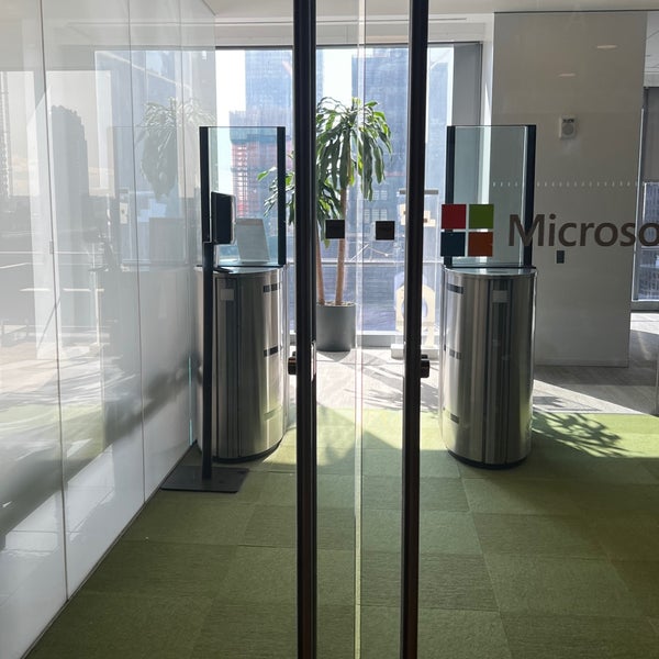Photo taken at Microsoft by David on 6/14/2023