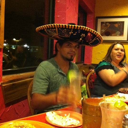 12/9/2012 tarihinde Laura S.ziyaretçi tarafından Kiko&#39;s Mexican Food Restaurant'de çekilen fotoğraf