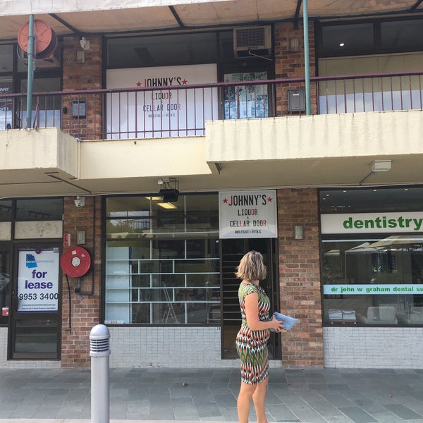 Johnny’s Liquor & Cellar Door Cremorne, NSW