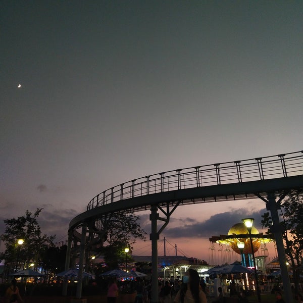 10/1/2022にWenYi L.がTaipei Children&#39;s Amusement Parkで撮った写真