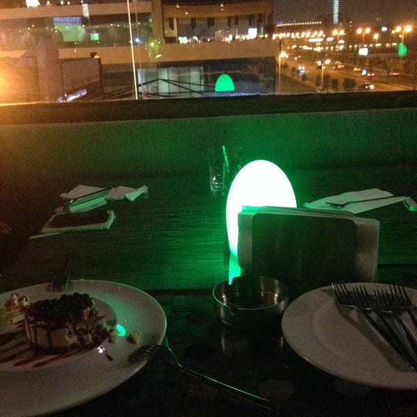 Photo taken at Avenue Restaurant &amp; Lounge by Hanadi M. on 12/19/2014