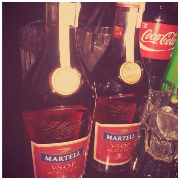 Life Of Liquor Pub in Singapore