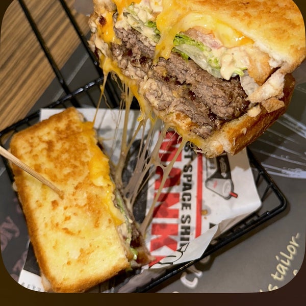 Photo taken at Blaze Burgers &amp; More by S24 on 12/17/2022