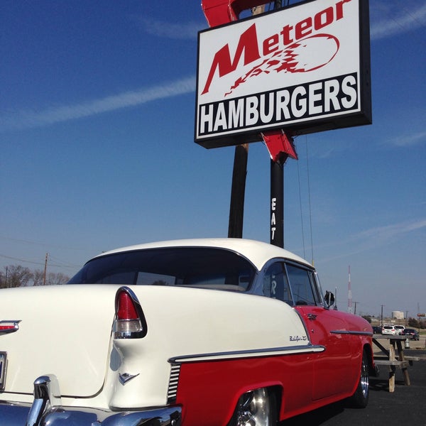 Photo taken at Meteor Hamburgers by Scott B. on 2/12/2015