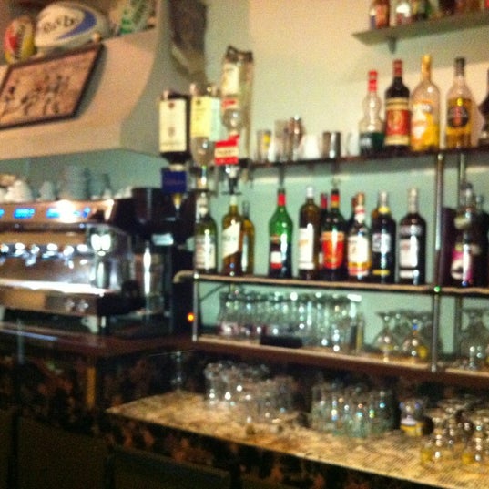 10/25/2012 tarihinde Annette M.ziyaretçi tarafından Cafe De La Grille'de çekilen fotoğraf