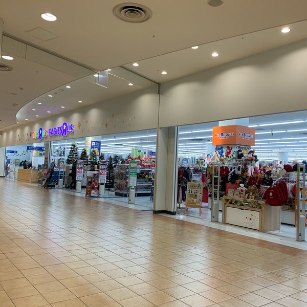 Photos At トイザらス ベビーザらス