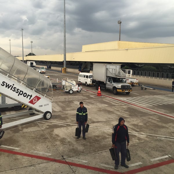 Foto diambil di Aeroporto Internacional de Campinas / Viracopos (VCP) oleh Jadir R. pada 5/3/2015